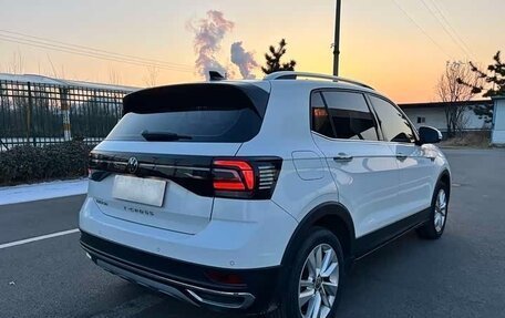 Volkswagen T-Cross I, 2021 год, 1 375 000 рублей, 5 фотография