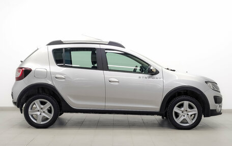 Renault Sandero II рестайлинг, 2017 год, 1 210 000 рублей, 4 фотография