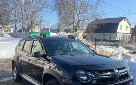 Renault Duster I рестайлинг, 2017 год, 1 450 000 рублей, 2 фотография