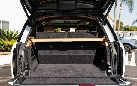 Land Rover Range Rover IV рестайлинг, 2025 год, 16 900 000 рублей, 17 фотография