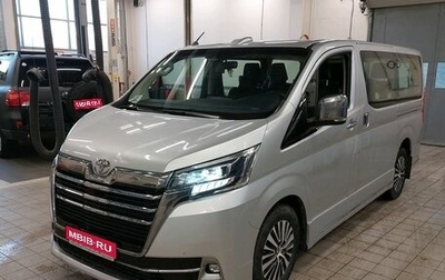 Toyota HiAce H300, 2021 год, 4 990 000 рублей, 1 фотография