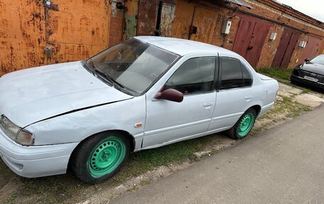 Nissan Primera II рестайлинг, 1992 год, 40 000 рублей, 4 фотография