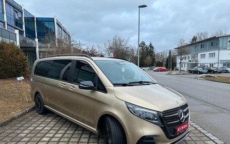 Mercedes-Benz V-Класс, 2026 год, 14 300 000 рублей, 1 фотография