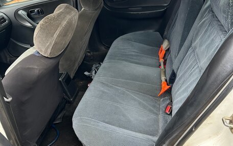 Nissan Primera II рестайлинг, 1992 год, 40 000 рублей, 7 фотография