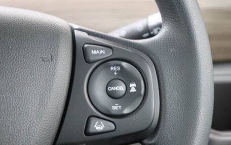 Honda Freed II, 2022 год, 1 750 000 рублей, 10 фотография