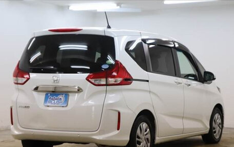 Honda Freed II, 2022 год, 1 750 000 рублей, 3 фотография