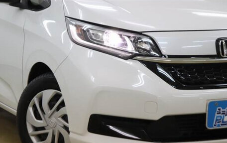 Honda Freed II, 2022 год, 1 750 000 рублей, 7 фотография