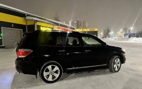 Toyota Highlander III, 2012 год, 1 900 000 рублей, 4 фотография