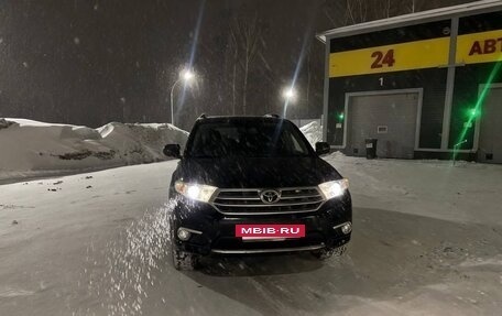Toyota Highlander III, 2012 год, 1 900 000 рублей, 8 фотография