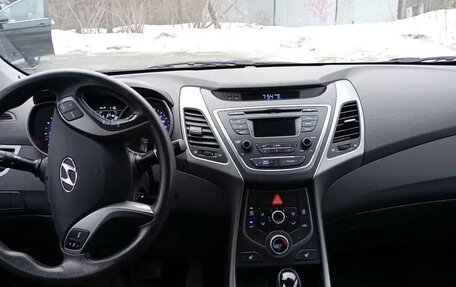 Hyundai Elantra V, 2013 год, 1 135 000 рублей, 4 фотография