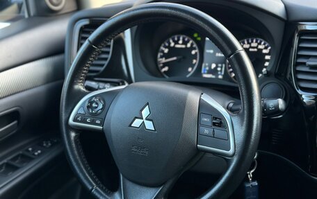 Mitsubishi Outlander III рестайлинг 3, 2013 год, 1 490 000 рублей, 14 фотография