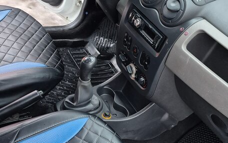 Renault Logan I, 2010 год, 330 000 рублей, 5 фотография