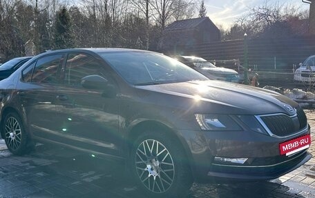 Skoda Octavia, 2018 год, 1 485 000 рублей, 2 фотография