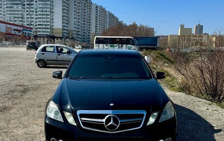 Mercedes-Benz E-Класс, 2010 год, 1 500 000 рублей, 5 фотография