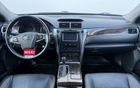 Toyota Camry, 2017 год, 2 150 800 рублей, 12 фотография