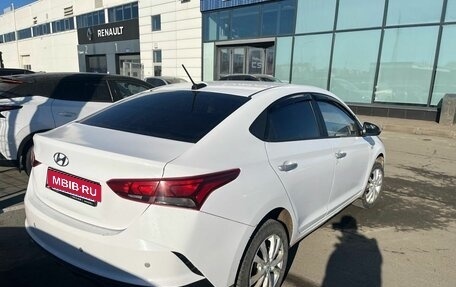 Hyundai Solaris II рестайлинг, 2022 год, 1 100 000 рублей, 2 фотография