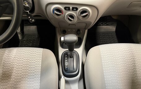 Hyundai Verna II, 2008 год, 560 000 рублей, 13 фотография