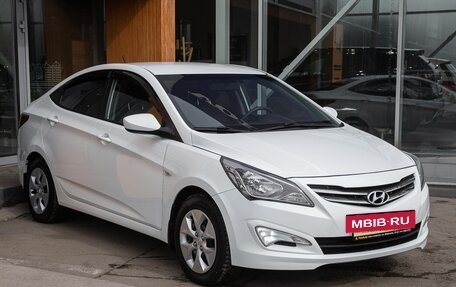 Hyundai Solaris II рестайлинг, 2015 год, 958 000 рублей, 2 фотография