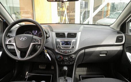Hyundai Solaris II рестайлинг, 2015 год, 958 000 рублей, 17 фотография
