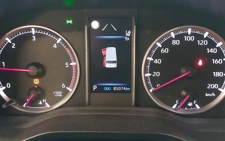 Toyota HiAce H300, 2021 год, 4 990 000 рублей, 6 фотография