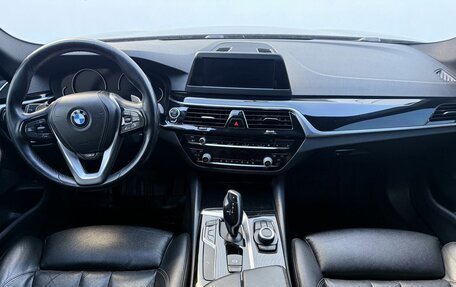 BMW 5 серия, 2019 год, 2 500 000 рублей, 12 фотография