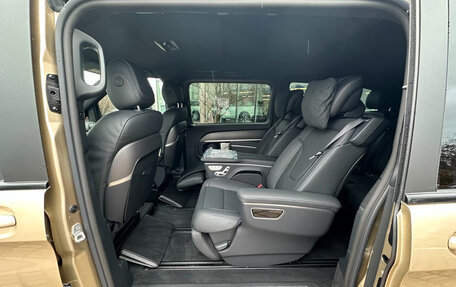 Mercedes-Benz V-Класс, 2026 год, 14 300 000 рублей, 24 фотография