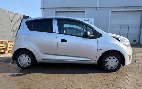 Chevrolet Spark III, 2011 год, 480 000 рублей, 4 фотография