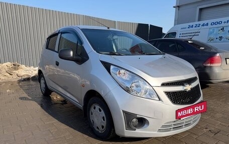 Chevrolet Spark III, 2011 год, 480 000 рублей, 2 фотография