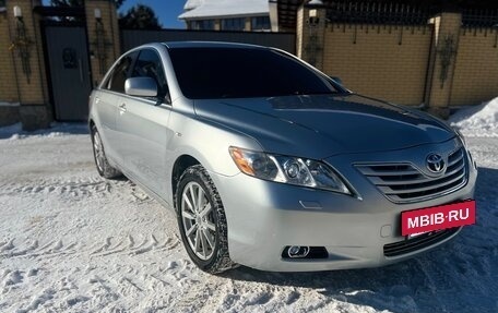 Toyota Camry, 2006 год, 950 000 рублей, 8 фотография