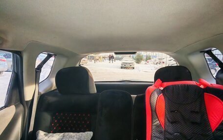 Honda Fit III, 2005 год, 450 000 рублей, 6 фотография