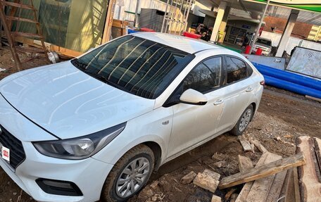 Hyundai Solaris II рестайлинг, 2018 год, 920 000 рублей, 8 фотография