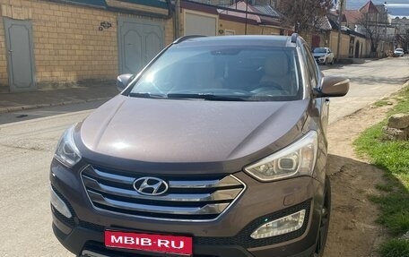 Hyundai Santa Fe III рестайлинг, 2012 год, 1 690 000 рублей, 1 фотография