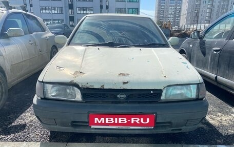 Nissan Pulsar IV, 1992 год, 68 000 рублей, 1 фотография