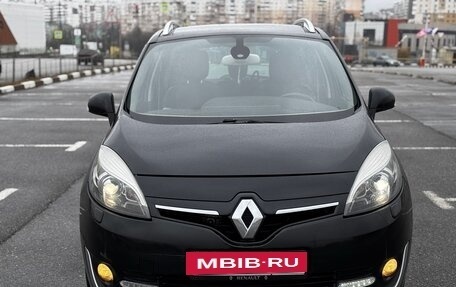 Renault Scenic III, 2013 год, 950 000 рублей, 2 фотография