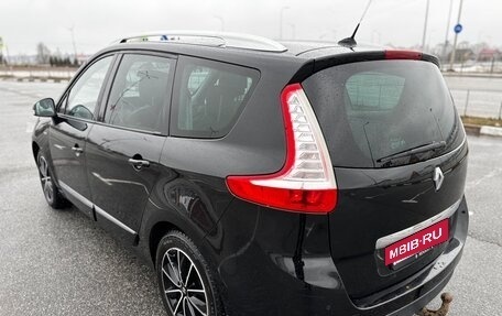 Renault Scenic III, 2013 год, 950 000 рублей, 10 фотография