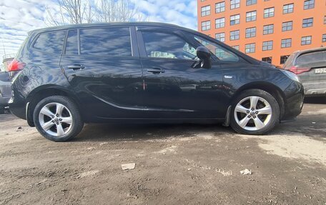 Opel Zafira C рестайлинг, 2013 год, 1 150 000 рублей, 2 фотография