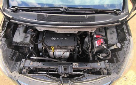 Opel Zafira C рестайлинг, 2013 год, 1 150 000 рублей, 9 фотография