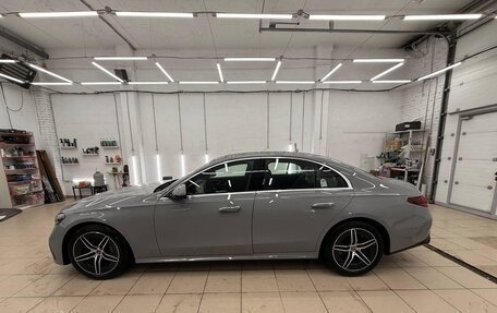 Mercedes-Benz E-Класс, 2025 год, 9 300 000 рублей, 2 фотография