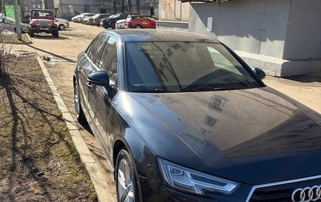 Audi A4, 2017 год, 1 780 000 рублей, 2 фотография