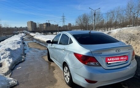 Hyundai Solaris II рестайлинг, 2012 год, 520 000 рублей, 5 фотография
