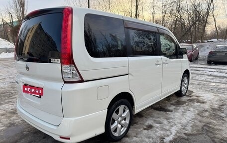 Nissan Serena III, 2005 год, 770 000 рублей, 3 фотография