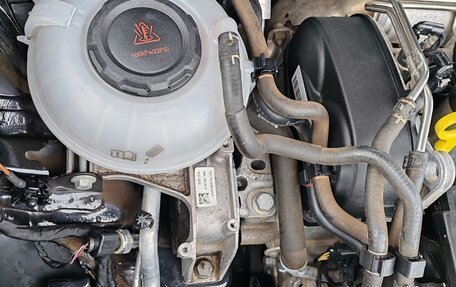 Volkswagen Tiguan II, 2020 год, 3 200 000 рублей, 22 фотография