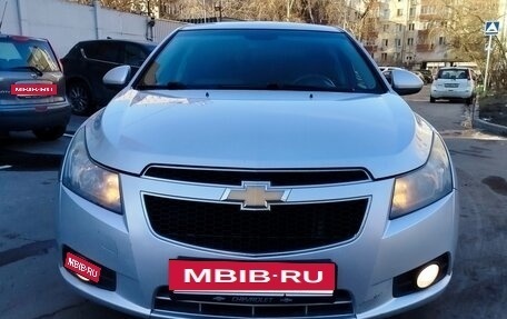 Chevrolet Cruze II, 2010 год, 650 000 рублей, 11 фотография