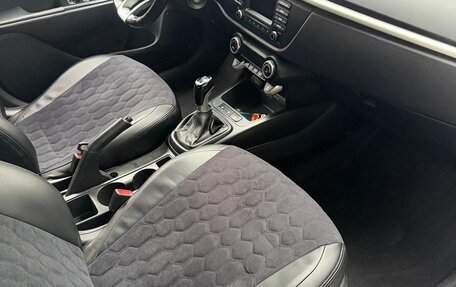 KIA Rio IV, 2017 год, 1 300 000 рублей, 3 фотография