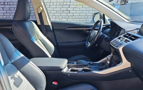 Lexus NX I, 2015 год, 3 050 000 рублей, 17 фотография