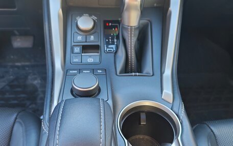 Lexus NX I, 2015 год, 3 050 000 рублей, 24 фотография