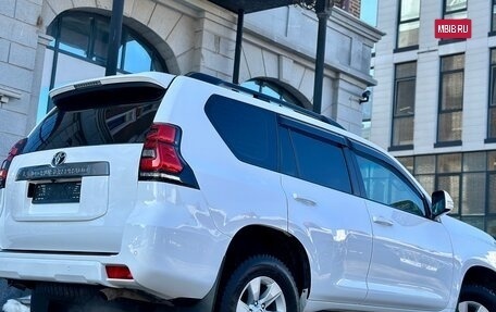Toyota Land Cruiser Prado 150 рестайлинг 2, 2019 год, 4 099 000 рублей, 23 фотография