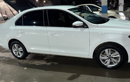 Volkswagen Polo VI (EU Market), 2022 год, 1 800 000 рублей, 5 фотография