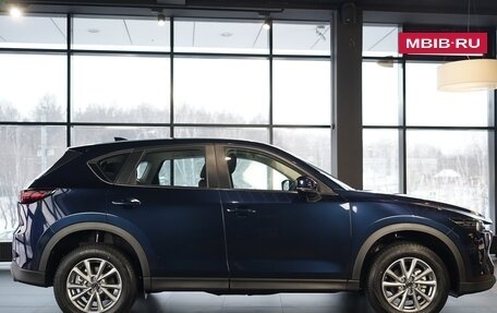 Mazda CX-5 II, 2025 год, 3 990 000 рублей, 4 фотография