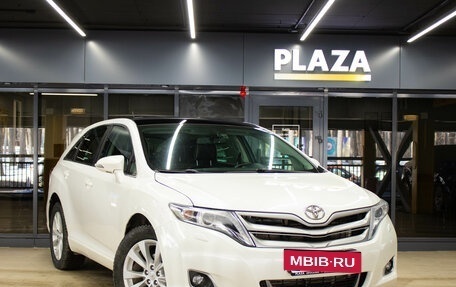 Toyota Venza I, 2013 год, 2 149 000 рублей, 2 фотография
